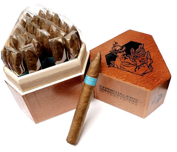 Chinchalero Torpeditos Cigar - Box of 25 cigars