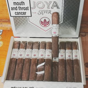 Joya de Nicaragua Silver Robusto Cigar - Box of 20