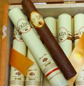 Oliva Serie O Toro Tubo Sungrown Puro  Cigars - Box of 10