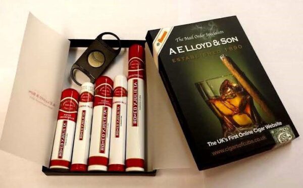 Romeo Y Julieta Cigars - Sampler  Gift Box