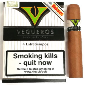 Vegueros Entretiempos Cigar - Pack of 4