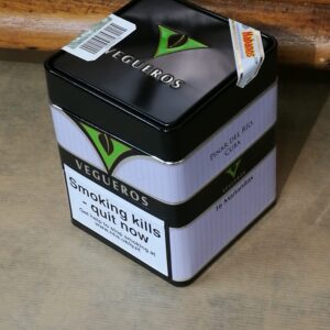 Vegueros Mananitas Cigar -  Tin of 16 Cigars