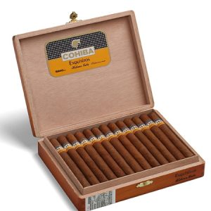 Cohiba Exquisitos Cigar in a  - Varnished box of 25