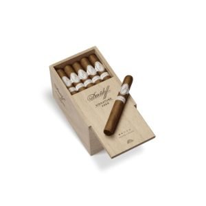 Davidoff Signature 2000 Cigar – Box of 25