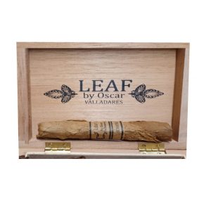Oscar Valladares Leaf Oscar Maduro Robusto Cigar